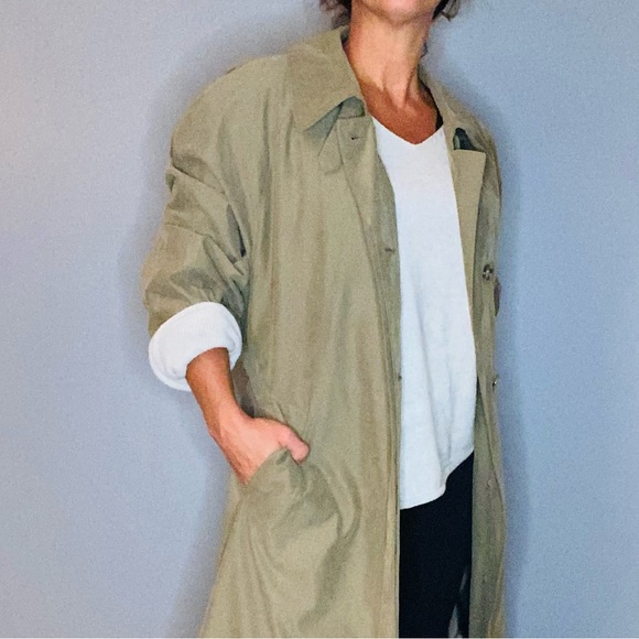 NEWPORT HARBOR Trench Coat Unisex - Picture 10 of 11